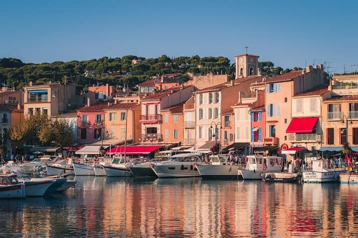 Private Day Trip from Monaco to Marseille, Cassis & Cap Canaille: Scenic Coastal Drive photo 3