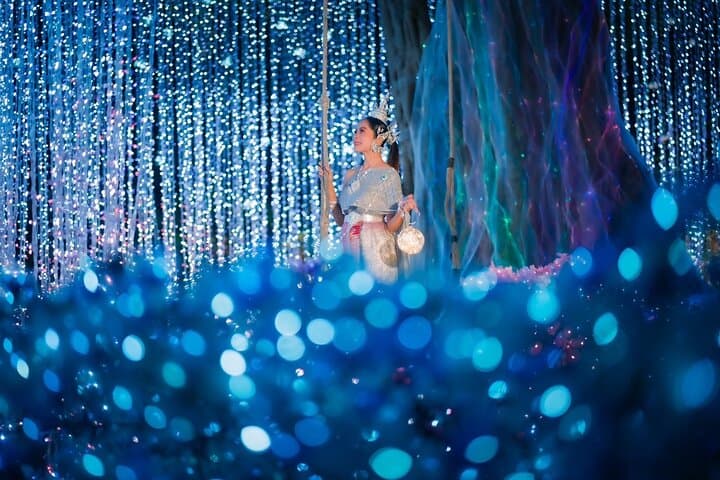 Photographing Thailand's Na Satta Light Festival, Dragon Temple & Floating Markets photo 2