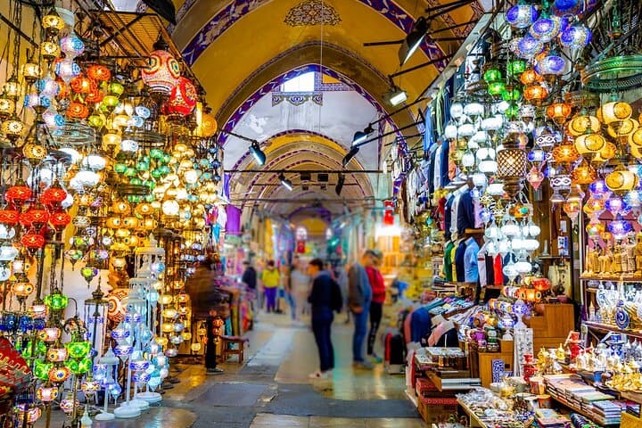 Morning Bosphorus Cruise and Topkapi Palace Afternoon Tour — Istanbul One-Day photo 3