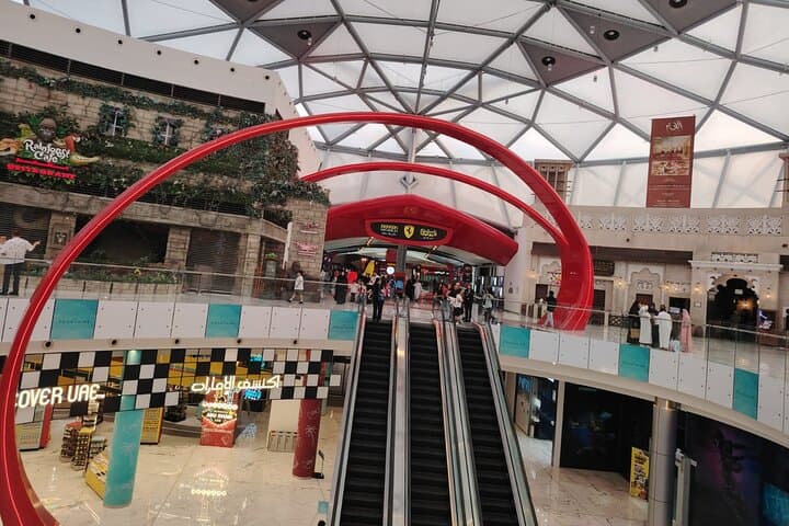 Abu Dhabi Exclusive City Tour: Capital Majesty Private Full-Day Experience photo 4