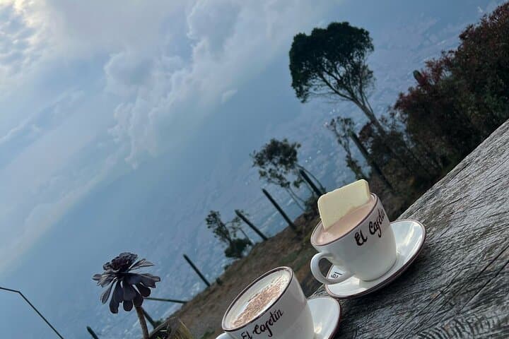 Hidden Balcones: Crossing Medellín's Communes to Arví Park's Best Viewpoint photo 3