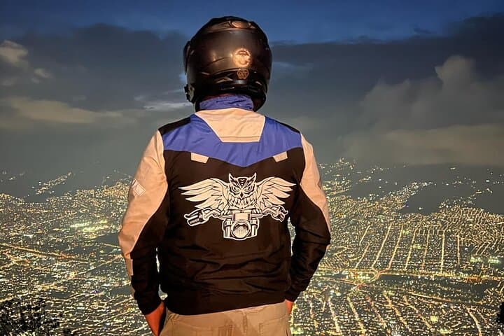 Hidden Balcones: Crossing Medellín's Communes to Arví Park's Best Viewpoint photo 2