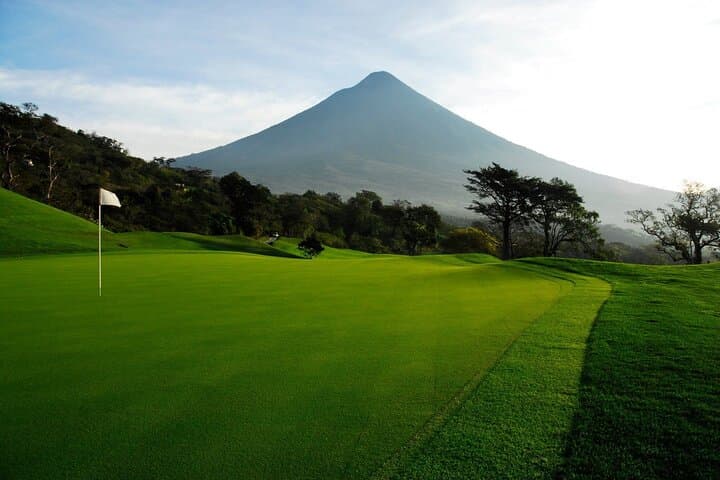 Volcanic Greens: Golfing Amidst Guatemala’s Majestic Volcanoes photo 3