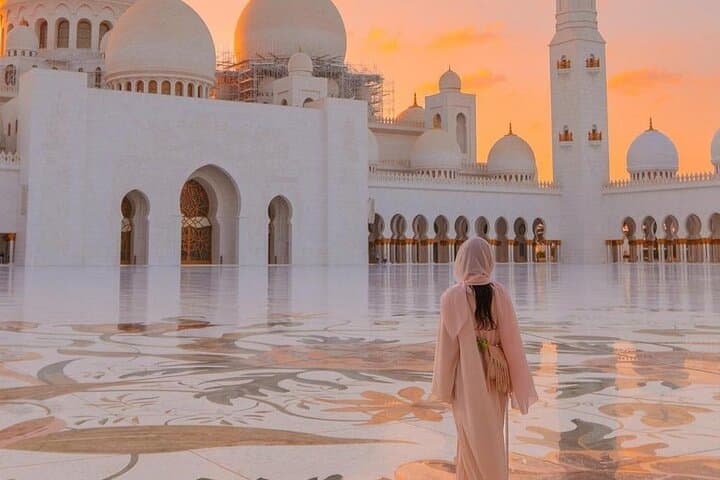 Abu Dhabi in a Day: Sheikh Zayed, Corniche & Heritage Sights from Dubai photo 4