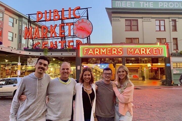 Haunted Seattle Spooktacular: Pike Place Ghost Walking Tour photo 3