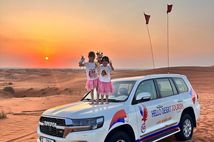 Evening Desert Safari Dubai: VIP Camp, Dune Bashing & Live BBQ Under the Stars