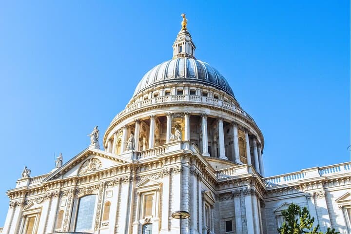 Explore Westminster Abbey & St. Paul's Cathedral: Flexible Audio-Guide Tickets in London photo 4