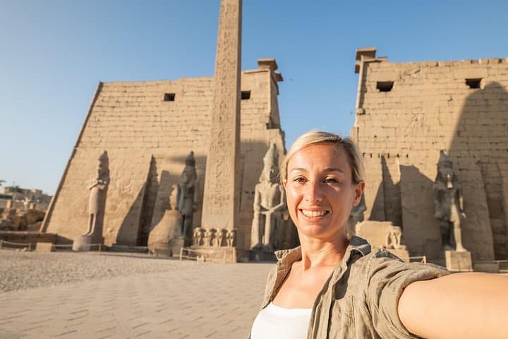 Sunrise Balloon and Felucca: Private Full-Day Tour of Luxor's East & West Banks photo 1