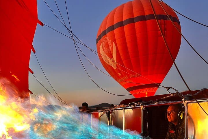 Sunrise Hot Air Balloon Over Marrakech with Traditional Breakfast photo 3