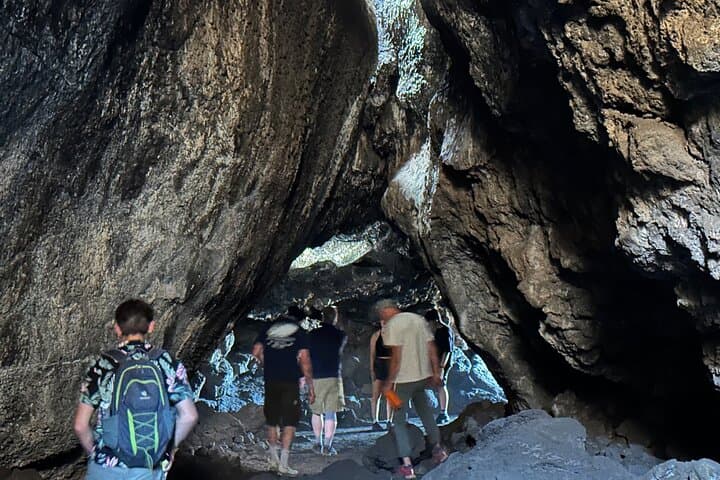 Teide Sunset Walk & Volcanic Tube Visit — Sunset Hike and Lava Tube in Teide National Park photo 5