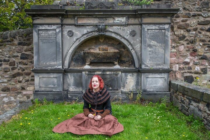 Edinburgh Crime and Punishment: Dark Walking Tour of Old Town's True Crimes photo 3