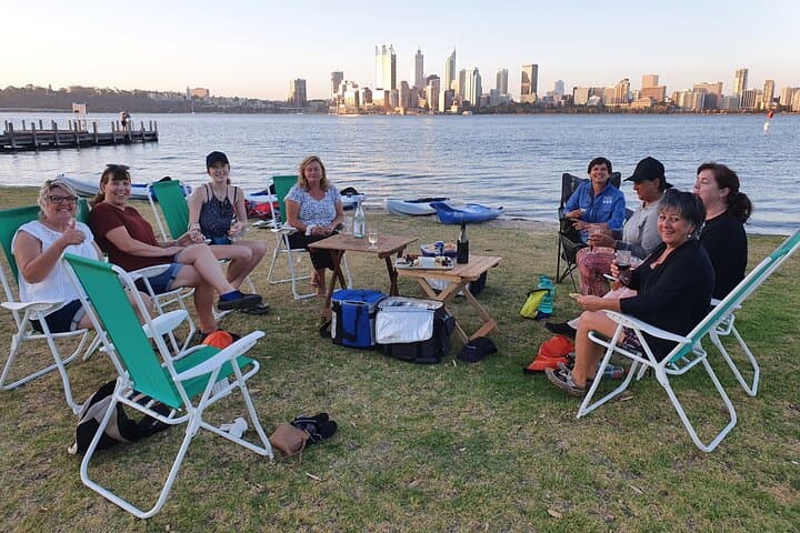 Evening City Lights Kayak Tour South Perth — Swan River Sunset Paddle photo 5
