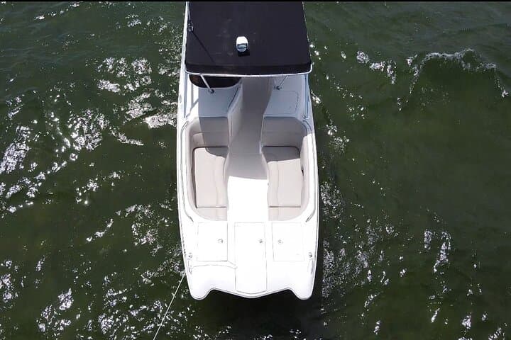 Private 27ft Miami Catamaran: 3-Hour Biscayne Bay Charter photo 3