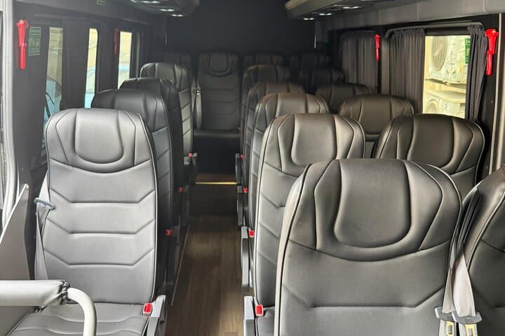 Dubai Private Driver Airport Transfers with Sedan or Van — 24/7 Reliable Service photo 4