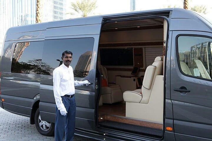 Dubai Private Driver Airport Transfers with Sedan or Van — 24/7 Reliable Service photo 3