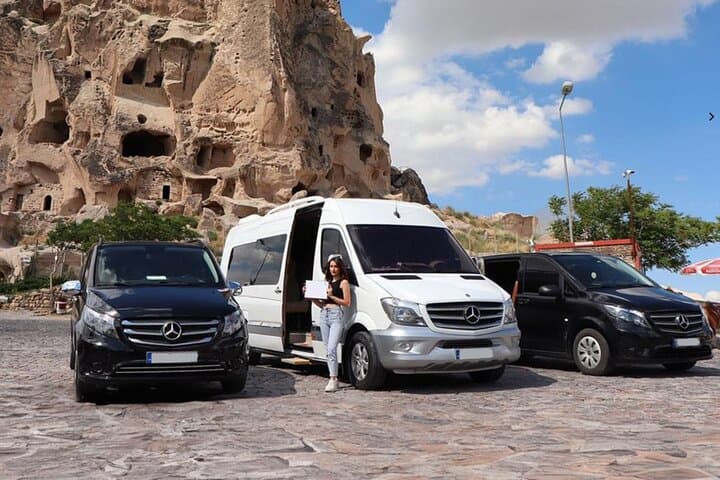 Private Cappadocia Tour: Tailor-Made Göreme, Uçhisar & Red Valley Day Trip