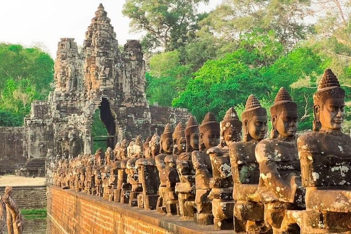 Private Angkor Wat Highlights Tour (Sunrise Option) — Angkor Wat, Bayon & Ta Prohm photo 2