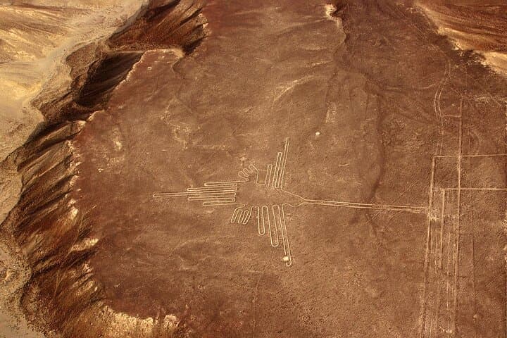 Nazca Lines Flight Day Tour: Aerial View of Peru's Ancient Geoglyphs