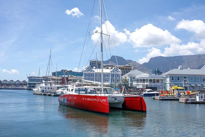 Cape Town Champagne Sunset Cruise from V&A Waterfront