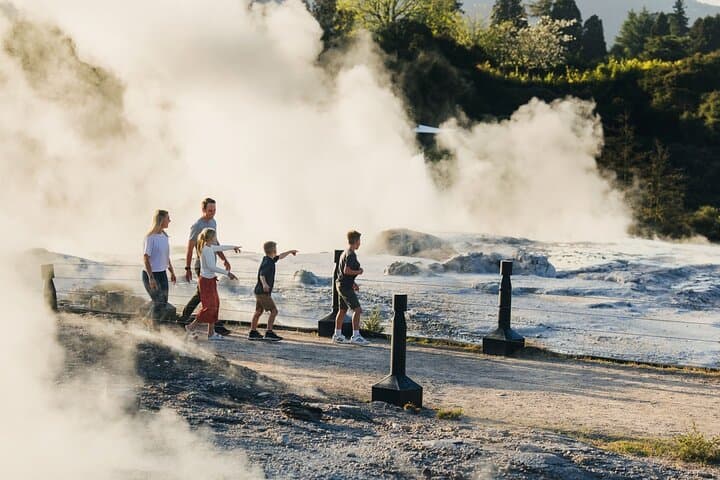 Te Puia Te Rā Guided Experience: Rotorua Geothermal & Māori Culture Tour photo 3