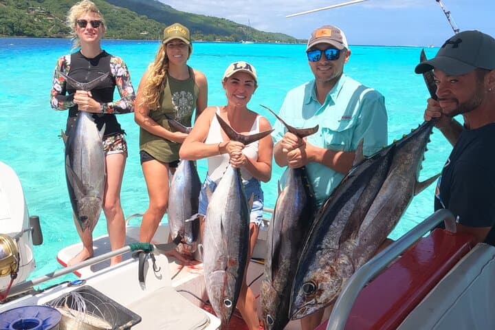 Half-Day Private Fishing in Moorea: Local Techniques & Open-Sea Views
