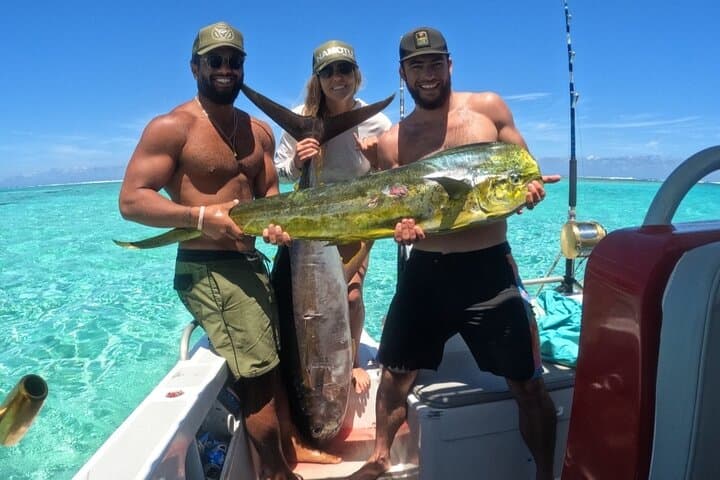 Half-Day Private Fishing in Moorea: Local Techniques & Open-Sea Views photo 5