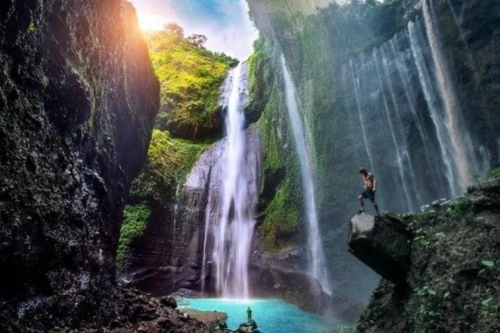 Mount Bromo, Madakaripura & Tumpak Sewu 3-Day Tour: Sunrise, Waterfalls & Tengger Culture