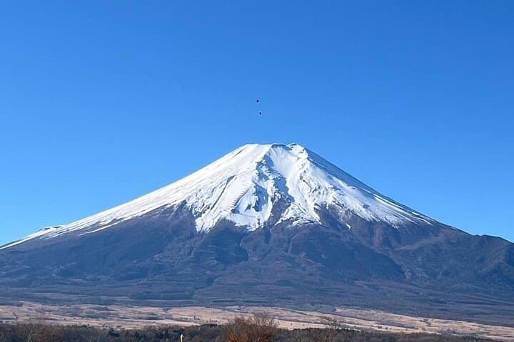 Private Mt. Fuji Taxi Tour: Hidden Viewpoints, Caves & Cultural Stops from Tokyo photo 3