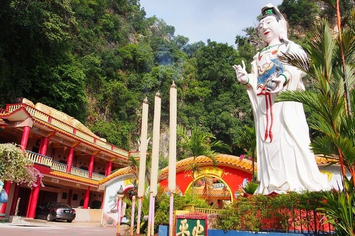 Ipoh Old Town & Cave Temples Private Day Tour from Kuala Lumpur photo 5