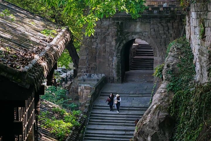 Chongqing Half-Day Walking Tour — Shancheng Alley & Huangge Ancient Road