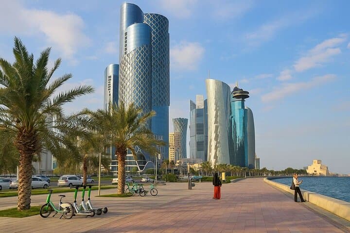 4-Hour Doha Layover Tour: Corniche, Souq Waqif & Museum of Islamic Art photo 2