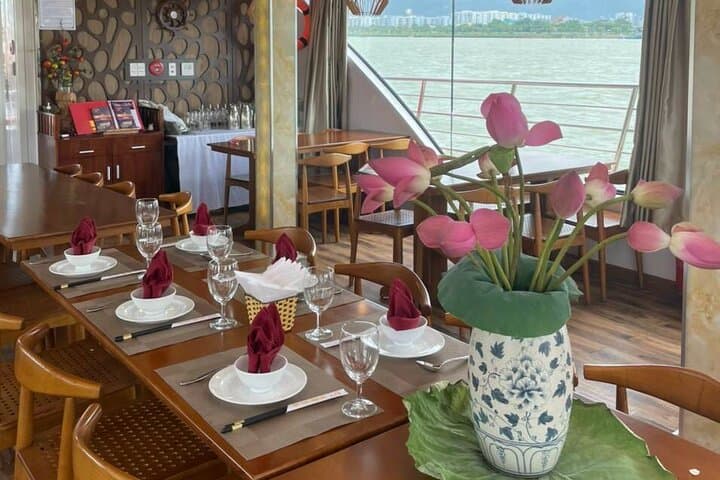 Nighttime Dragon Dinner Cruise on Da Nang's Han River photo 6