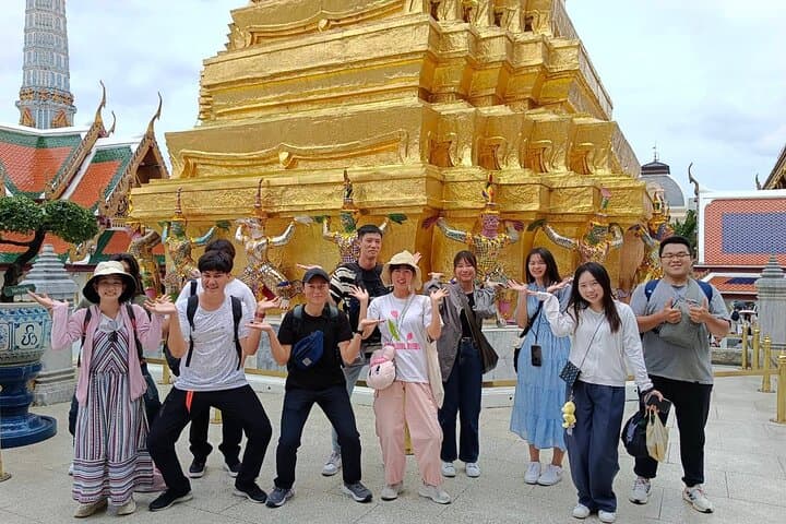 Bangkok Grand Palace, Temples & Chao Phraya Canal Private Multilingual Tour photo 5
