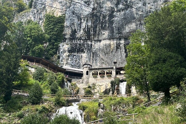 Private Pilatus, Aare Gorge & St. Beatus Caves Day Tour from Basel