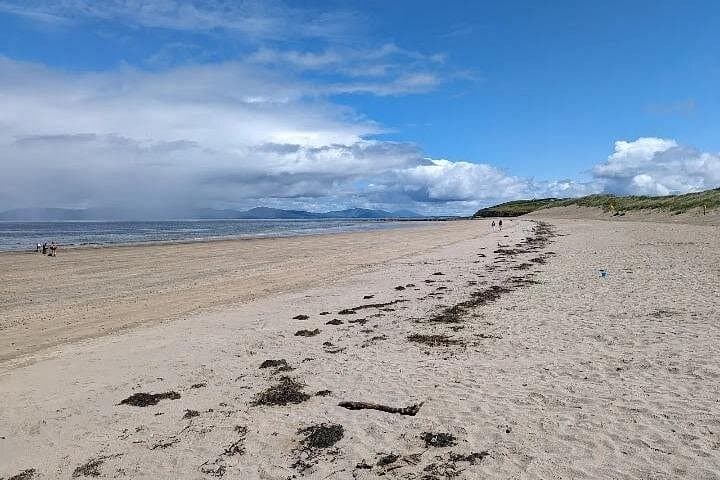 E‑Bike Westport to Mulranny: 30km Wild Atlantic Way Ride to Sandy Beach
