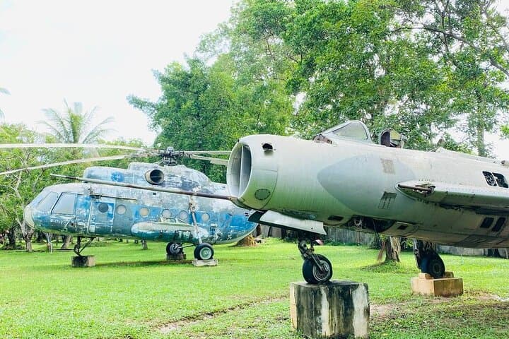 Siem Reap War Museum, Killing Fields & Kampong Phluk Floating Village Tour