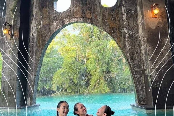 Ubud Private Highlights & Tlaga Singha Jungle Infinity Pool Day Tour photo 3