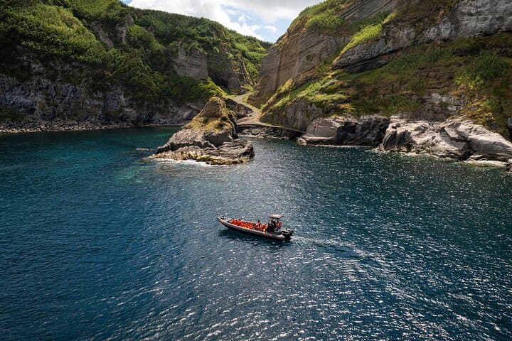 Snorkel Santa Iria Bay: Volcano Reefs & Coastal Cliffs from Rabo de Peixe