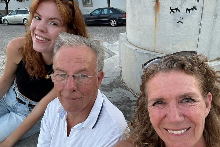 Romantic Faro Whisper of Love: Self-Guided Exploration Game & Walking Tour photo 2