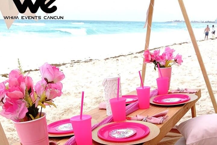 Private Beach Picnic in Cancun: Romantic Setups & Family-Friendly Celebrations photo 5