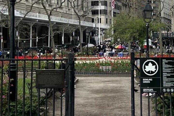 Walk Where Hamilton Made History: Lower Manhattan Hamilton Musical Guided Tour photo 5