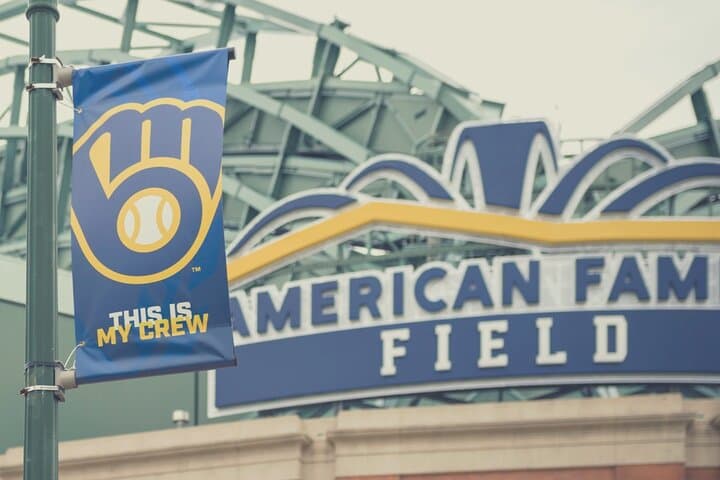 American Family Field Game Day Guide: Brewers Tickets, Tailgates & Tips photo 3
