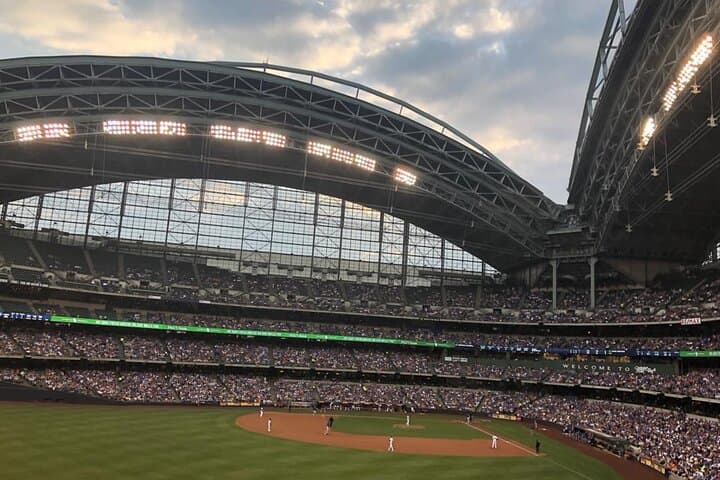 American Family Field Game Day Guide: Brewers Tickets, Tailgates & Tips photo 6