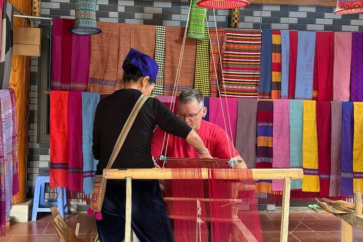 Pu Luong Afternoon Stroll: Rice Fields, Weaving and Local Life Half-Day Tour photo 6