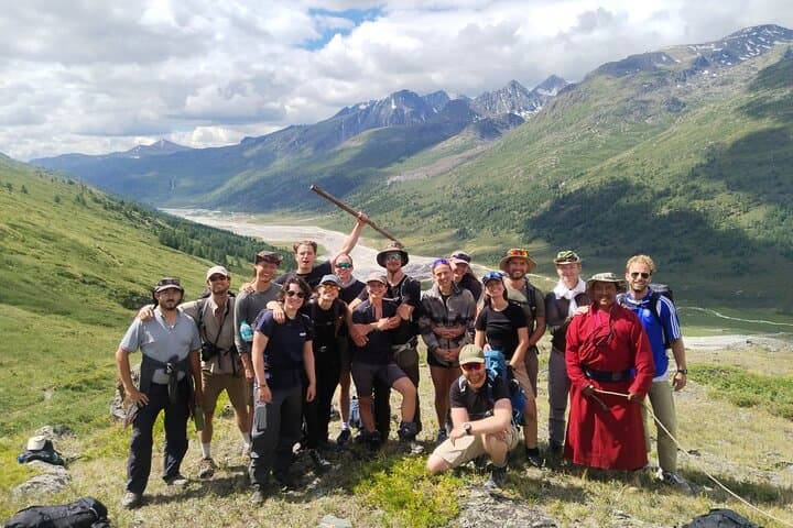 6-Day Western Mongolia Trekking Tour in Tavan Bogd National Park photo 3