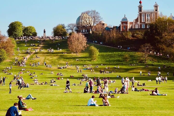 Maritime Greenwich Walking Tour: Royal History, Prime Meridian & Pub Trail photo 2