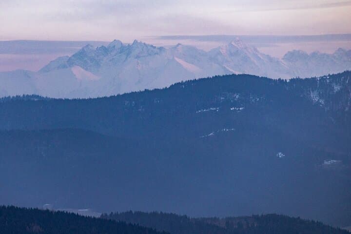 Sunset Hike to Ćwilin: Private Beskidy Evening Trek from Kraków photo 6
