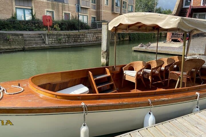 Midday River Retreat: Oxford Thames Cruise to Port Meadow