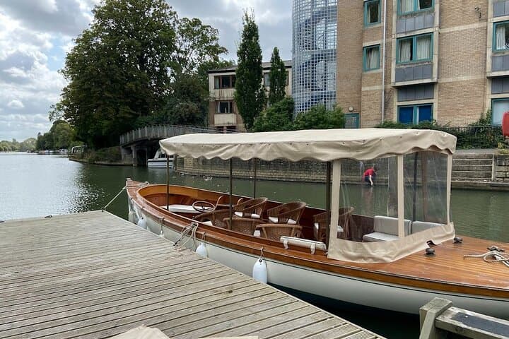 Midday River Retreat: Oxford Thames Cruise to Port Meadow photo 2