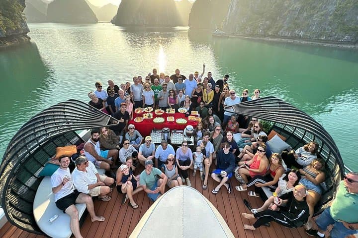 Lan Ha Bay Sunset Cruise: Luxury D’Charme Party & Kayak Adventure photo 3